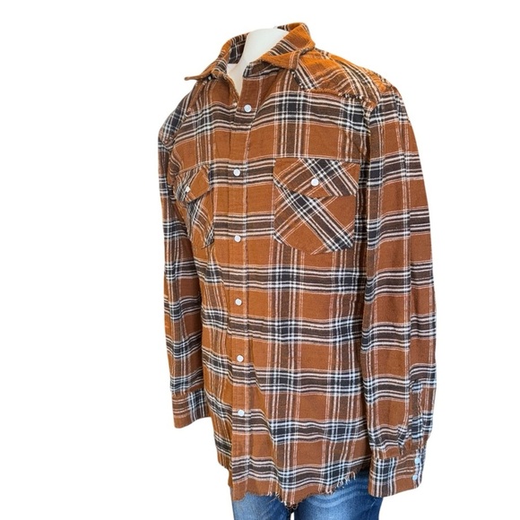 Vendor Women’s  Flannel Shirt Sz Large Brown 💯 Cotton LSleeve Pearl Snaps Fringe - Picture 3 of 10